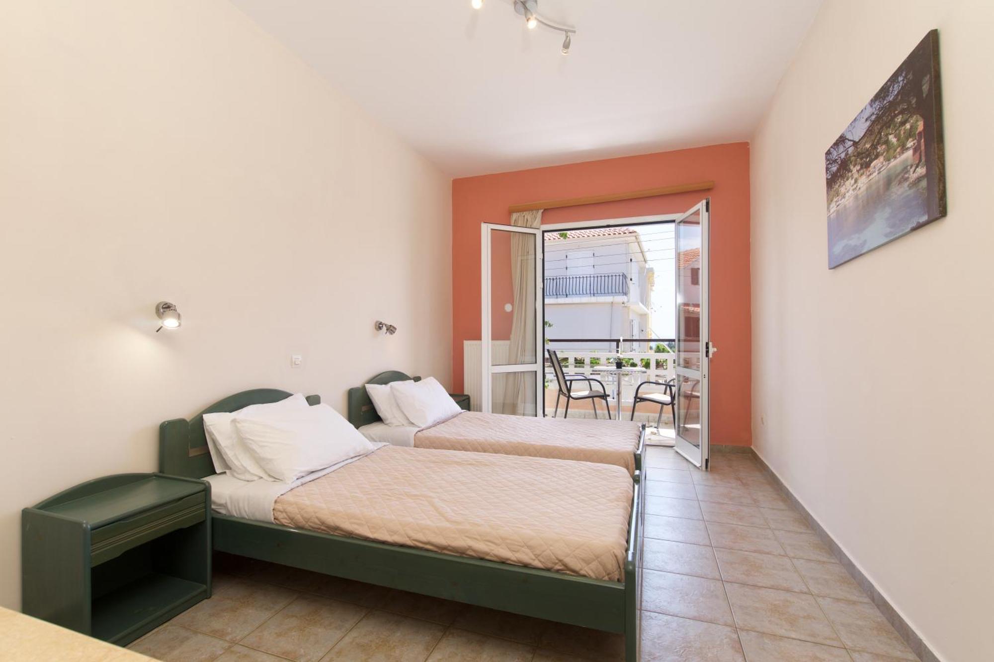 Theodora Studios & Apartments Skala  Exteriér fotografie