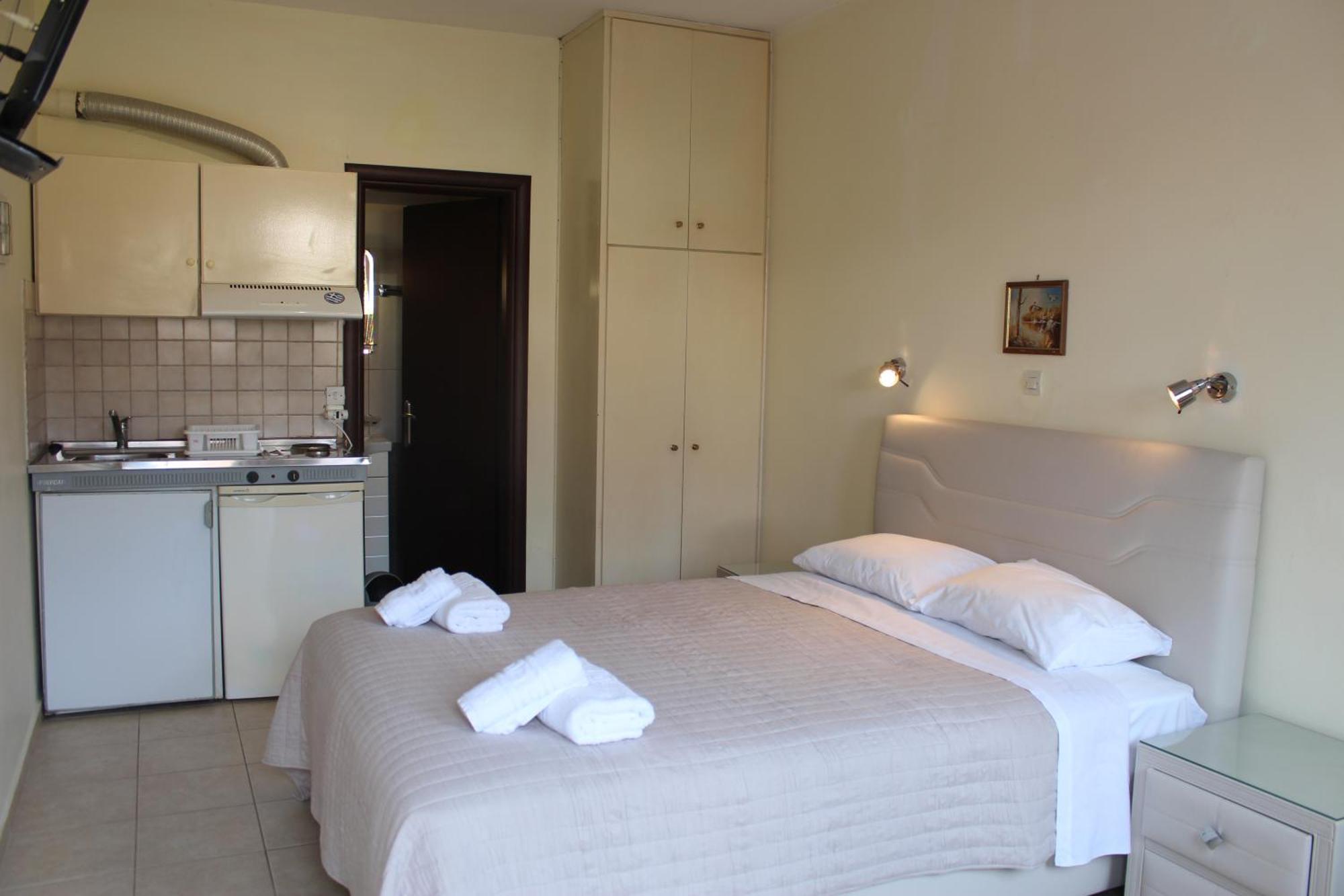 Theodora Studios & Apartments Skala  Exteriér fotografie