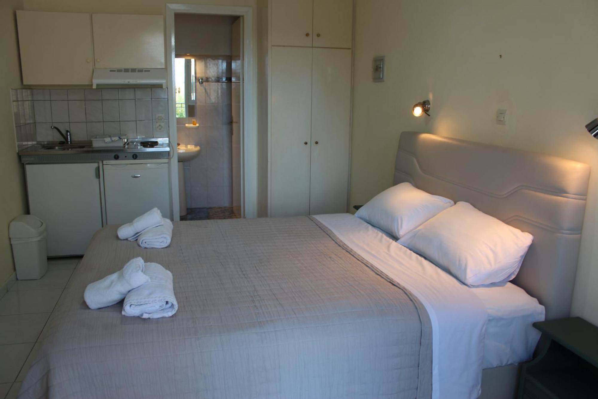 Theodora Studios & Apartments Skala  Exteriér fotografie