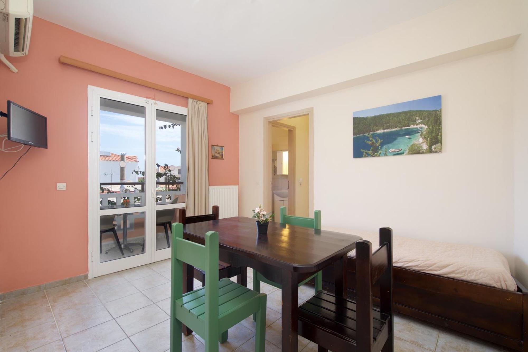 Theodora Studios & Apartments Skala  Exteriér fotografie