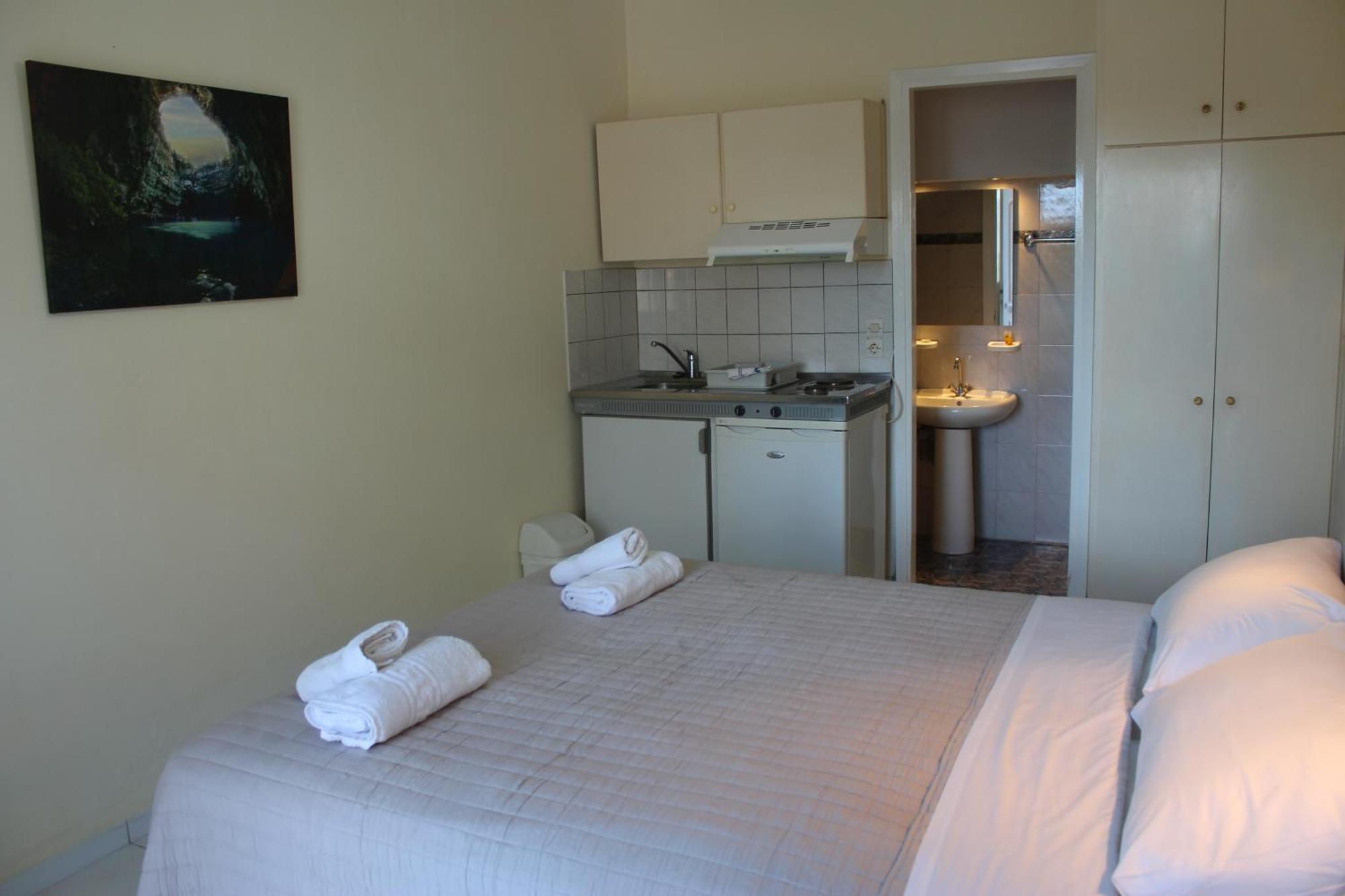 Theodora Studios & Apartments Skala  Exteriér fotografie
