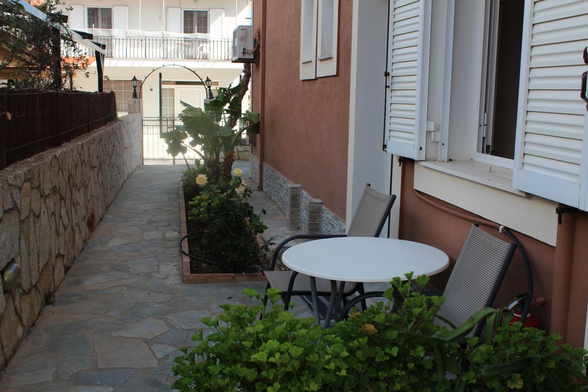 Theodora Studios & Apartments Skala  Exteriér fotografie