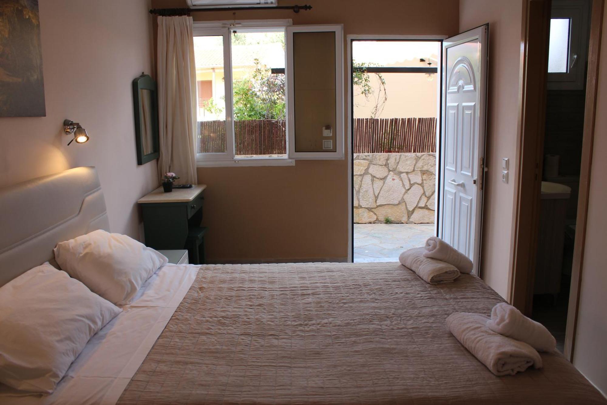 Theodora Studios & Apartments Skala  Exteriér fotografie