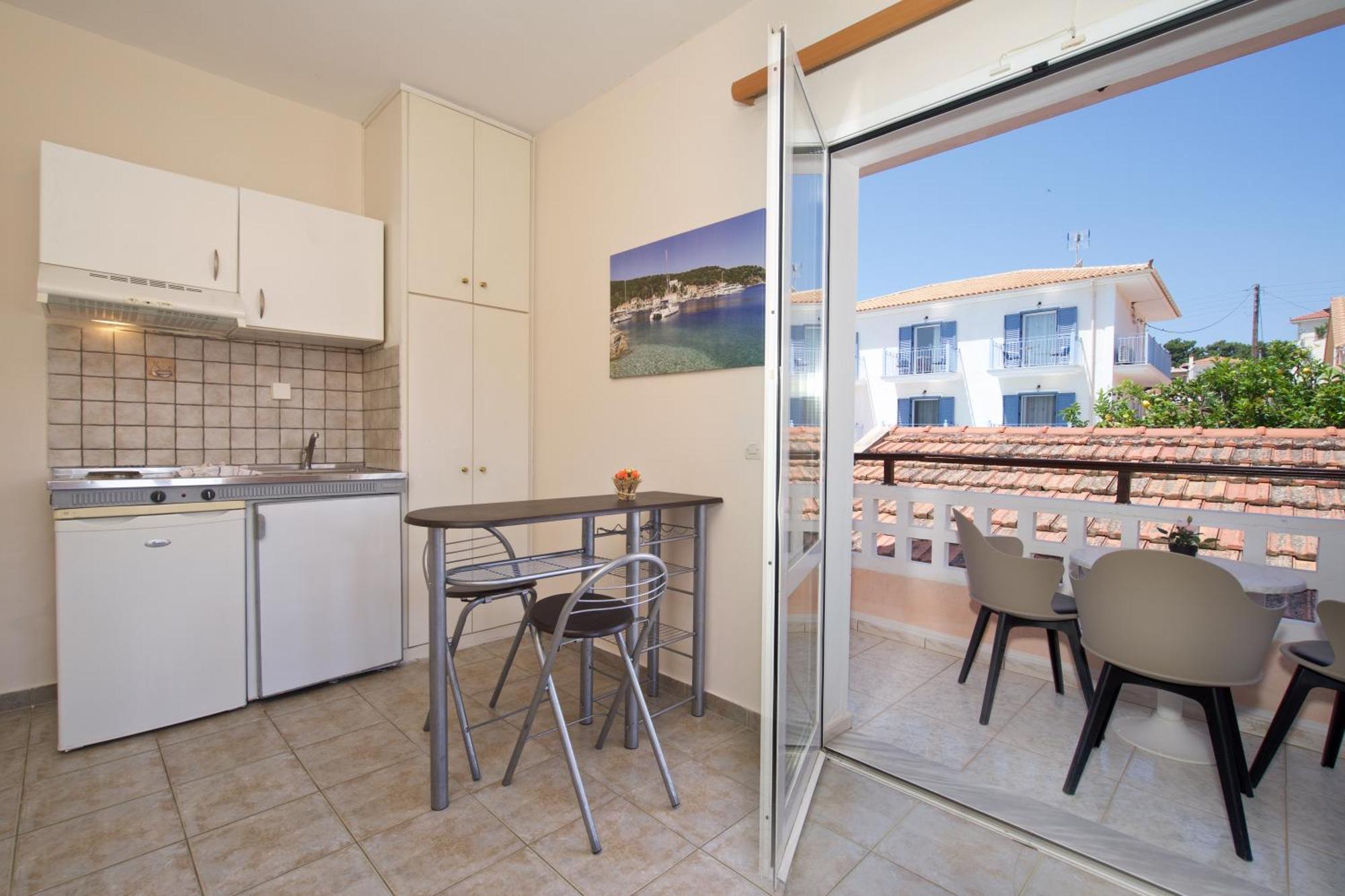 Theodora Studios & Apartments Skala  Exteriér fotografie